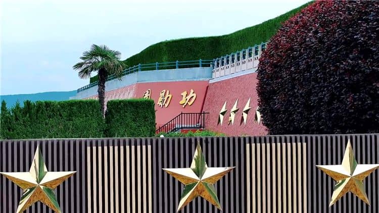 西安市霸陵墓園公司地址