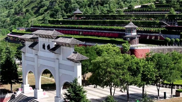 西安霸陵墓園新區(qū)招聘全攻略：職位、要求與流程詳解